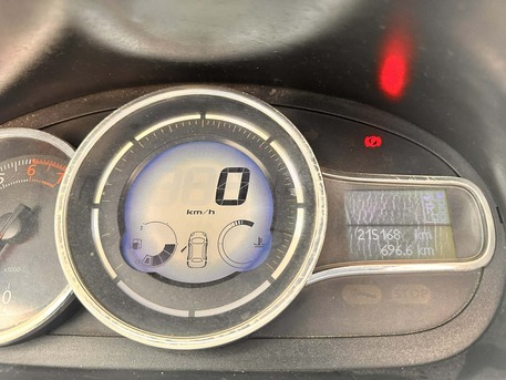 Thuqbah, Vehicles, Cars & Trucks , SAR 17000,  Renault Fluence,  2015,  Automatic,  215000 KM,    For Sale