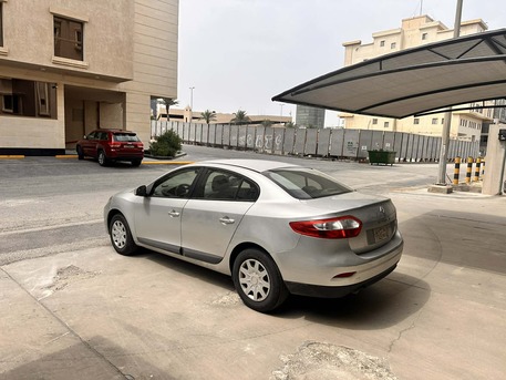 Thuqbah, Vehicles, Cars & Trucks , SAR 17000,  Renault Fluence,  2015,  Automatic,  215000 KM,    For Sale
