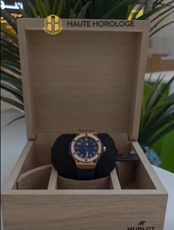 Al Jafiliya, Watches, AED 12500,  Hublot Big Bang Rose Gold Diamonds Quartz Blue 38mm &ndash; Diamond Bezel Luxury WatchHublot Big