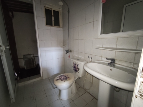 Manama, Apartments/Houses, BHD 80/year,  1 BR,  Sagaya:- Groundfloor Studio Flat On Rent ,close To Kerla Samajan