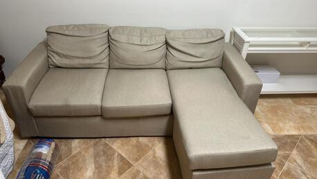 Riyadh, Furniture, SAR 250,  Dinning Table, Centre Table,sofa,study Table