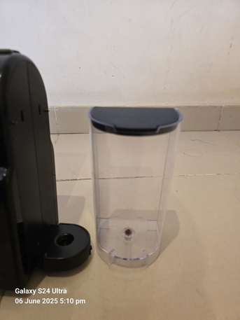 Jeddah, Appliances, SAR 1000,  Nespresso Coffe Maker