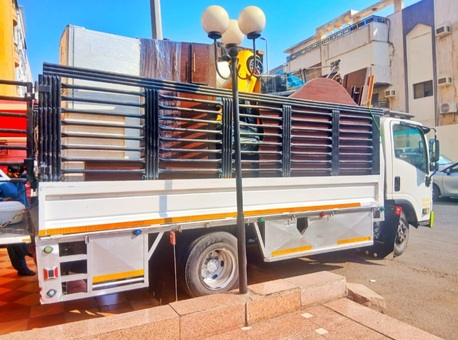 Jeddah, Labor/Moving, Swift Move: Expert Packing & Moving For Saudi Expats