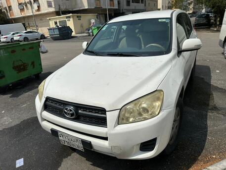 Thuqbah, Vehicles, Cars & Trucks , SAR 26500,  Toyota RAV4,  2012,  Automatic,  321771 KM,  RAV4 For Sale