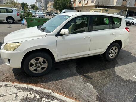 Thuqbah, Vehicles, Cars & Trucks , SAR 26500,  Toyota RAV4,  2012,  Automatic,  321771 KM,  RAV4 For Sale