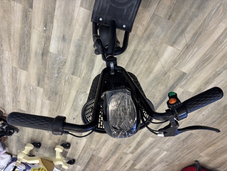 Tabuk City, Toys & Games, SAR 700,  Electric Scooter