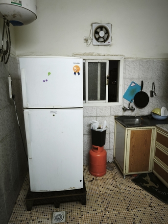 Jeddah, Rooms Available, SAR 1000/month,  Furnished Room For Rent &ndash; SAR 1000/Month (Jeddah &ndash; Aziziya)