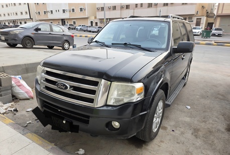Hara, Vehicles, Cars & Trucks , SAR 43000,  Ford Expedition XLT,  2014,  Automatic,  262150 KM,