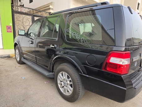 Hara, Vehicles, Cars & Trucks , SAR 43000,  Ford Expedition XLT,  2014,  Automatic,  262150 KM,