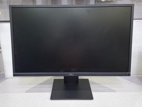 Manama, Computers, BHD 27,  DELL 24" Full HD IPS Monitor Like New Condition Very Good Working WhatsApp 36431340