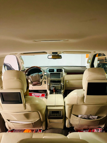 Manama, Vehicles, Cars & Trucks , BHD 6700,  Lexus GX 460,  2010,  Automatic,  234000 KM,  Lexus GX460 Black &ndash; Powerful V8 Luxury SUV