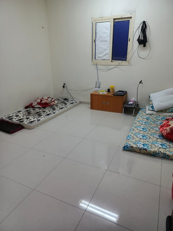 Dammam, Bedspace Available, SAR 350/month,  Neat And Clean Flat  Furnished Bedspace Avalible  Only For Pakistani