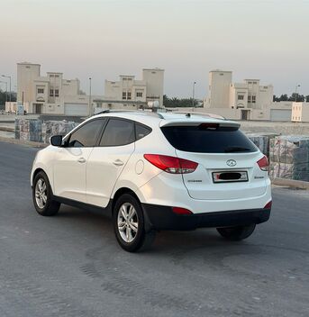 Riffa, Vehicles, Cars & Trucks , BHD 2450,  HYUNDAI TUCSON 2.0 SINGLE ONWER,  2013,  Automatic,  176000 KM,  EXCELLENT CONDITION