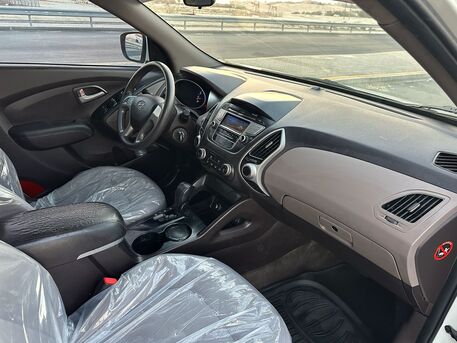 Riffa, Vehicles, Cars & Trucks , BHD 2450,  HYUNDAI TUCSON 2.0 SINGLE ONWER,  2013,  Automatic,  176000 KM,  EXCELLENT CONDITION