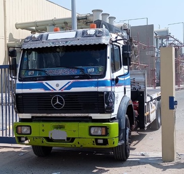 Jeddah, Vehicles, Cars & Trucks , SAR 85000,  Mercedes,  1989,  Manual,  444444 KM,  BOOM TRUCK With 10 TON Crane