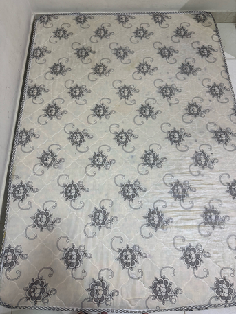 Dammam, Furniture, SAR 100,  Bed 100 SAR . King Size. Urgent Sale