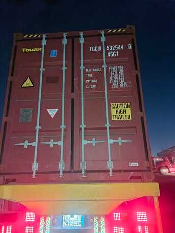 Jeddah, Heavy Equipment, SAR 7,  Containers