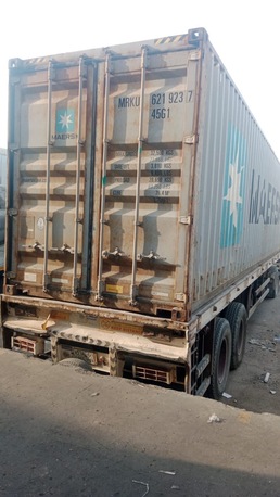 Jeddah, Heavy Equipment, SAR 7,  Containers