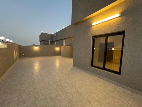 Al Safa, Real Estate For Sale, SAR 650,  3 BR,  5 Rooms Apartment For Sale In Al-Safa 10, Jeddah ٥ غرف شقة للبيع في حي الصفا ١٠، جد