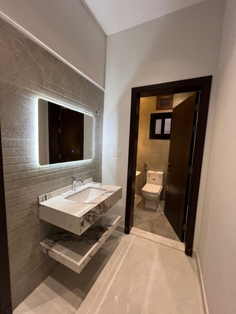 Al Safa, Real Estate For Sale, SAR 650,  Furnished,  3 BR,  5 Rooms Apartment For Sale In Al-Safa 10, Jeddah ٥ غرف شقة للبيع في حي الصفا ١٠، &