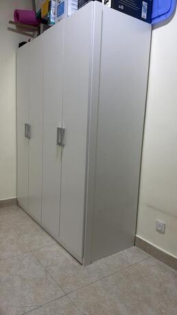 Al Khobar Al Shamalia, Furniture, SAR 700,  White Wardrobe For Sale