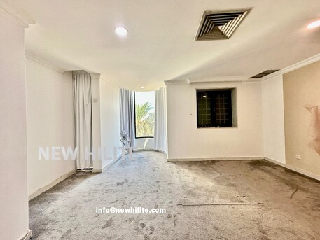 Kuwait City, Villas, KWD 1800,  Elegant 3-Bedroom Villa With Garden For Rent In Messila