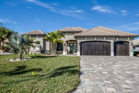 New York, Business, Vacation Rentals In Cape Coral, Florida