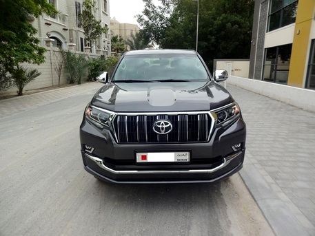 Zinj, Vehicles, Cars & Trucks , BHD 297,  TOYOYA PRADO,  2022,  Automatic,  37000 KM,  TOYOTA LANDCRUISER PRADO SINGLE OWNER ZERO ACCIDENT AGENT MAINTAINED