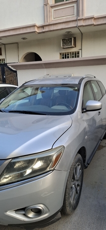 Dammam, Vehicles, Cars & Trucks , SAR 22000,  Nissan Pathfinder,  2013,  Automatic,  290 KM,    - Urgent Sale