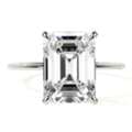 USD 2245,  Classic Diamond Engagement Ring With Timeless Beauty