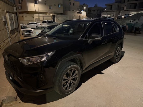 Riyadh, Vehicles, Cars & Trucks , SAR 73000,  Toyota RAV4,  2024,  Automatic,  56000 KM,  Toyota RAV 4 For Sale
