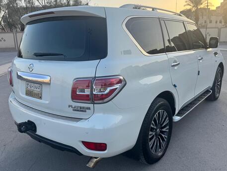 Riyadh, Vehicles, Cars & Trucks , SAR 56000,  Nissan Patrol (Platinum V8),  2013,  Automatic,  262000 KM,  Nissan Patrol  (Platinum V8)