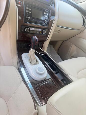 Riyadh, Vehicles, Cars & Trucks , SAR 56000,  Nissan Patrol (Platinum V8),  2013,  Automatic,  262000 KM,  Nissan Patrol  (Platinum V8)