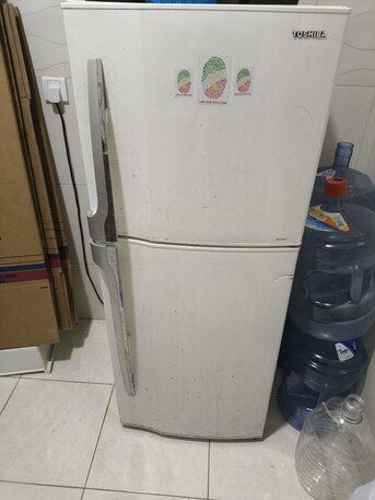 Al Rakah Al Janubiyah, Appliances, SAR 300,  Fridge For Sale