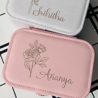 New York, Household Items, Elegant Personalized Gifts For Her With A Personal Touch