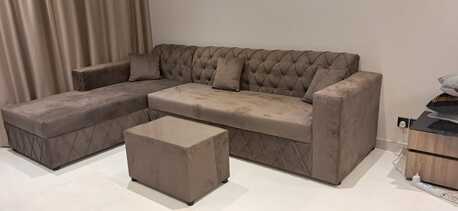 Riffa, Furniture, BHD 85,  Sofa New 5 Mtr 85 - പുതിയ സോഫ 3 സീറ്റർ 60 BHD കൂടെ കോഫി മേശയും. ബന