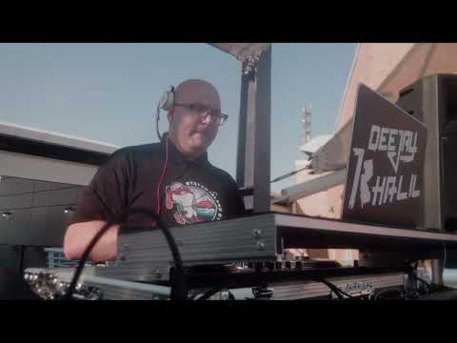 New York, Business, Deejay Khalil