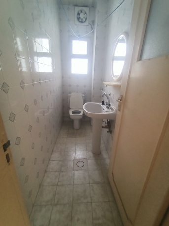 Gudaibiya, Apartments/Houses, BHD 170/month,  2 BR,  2 Bedroom Spacious Family Flat For Rent In Gudaibiya