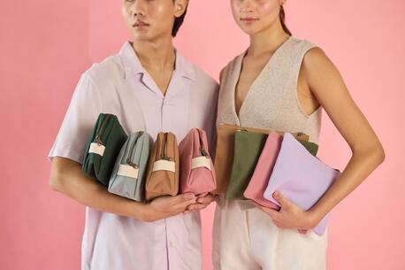 New Delhi, Clothing & Accessories, INR 1000,  Shop Online Small Money Pouch