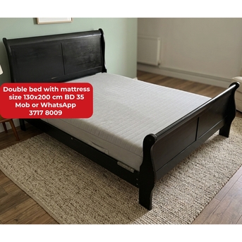 Manama, Furniture, BHD 35,  🌍🌐Double Bed With Mattress In Good Condition For Sale With Delivery