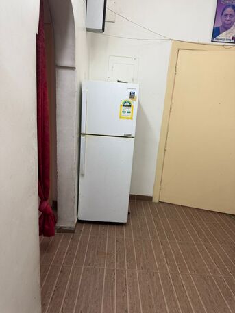 Riyadh, Electronics, SAR 700,  Fridge For Sale Malaz Al Faruq @700 Sar