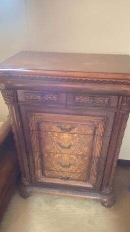 Al Jubail Al Balad, Furniture, SAR 40000005000,  Split AC, Window AC, Bed Room Set