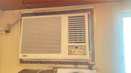 Al Jubail Al Balad, Furniture, SAR 40000005000,  Split AC, Window AC, Bed Room Set