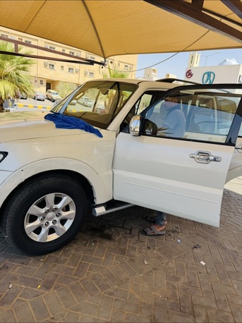 Riyadh, Vehicles, Cars & Trucks , SAR 35000,  2016,  2016,  Automatic,  290 KM,  SAR 48000, Mitsubishi Pajero, , , 290KM, GLS