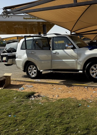 Riyadh, Vehicles, Cars & Trucks , SAR 35000,  2016,  2016,  Automatic,  290 KM,  SAR 48000, Mitsubishi Pajero, , , 290KM, GLS