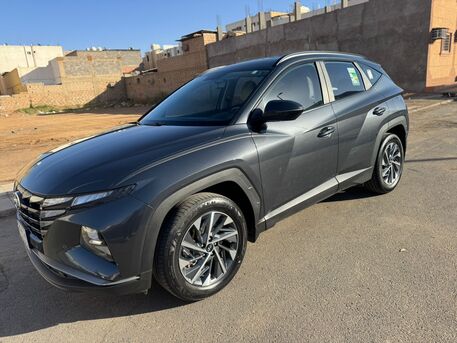 Tabuk City, Vehicles, Cars & Trucks , SAR 85000,  Hyundai Tucson,  2024,  Automatic,  40000 KM,  Urgent Sale - Newly Purchased   Model