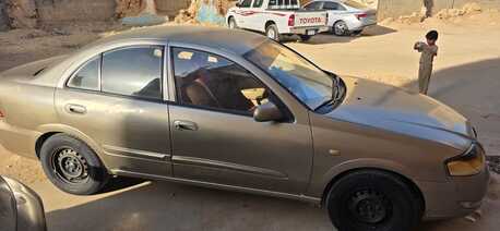 Riyadh, Vehicles, Cars & Trucks , SAR 10000,  Nissan Sunny,  2010,  Manual,  299821 KM,