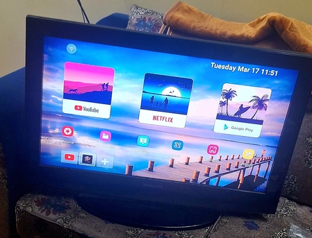 Manama, Electronics, BHD 20,  Samsung 32 Inch Tv With New Andiod Box With 1 Year Subscription 20 Bd Last Msg 3670 8372