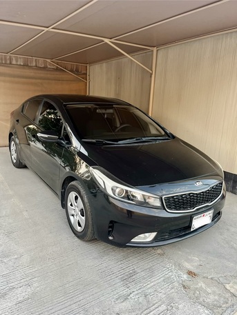 Hamad Town, Vehicles, Cars & Trucks , BHD 3000,  Kia Cerato,  2018,  121 KM,  Full Insurance One Year