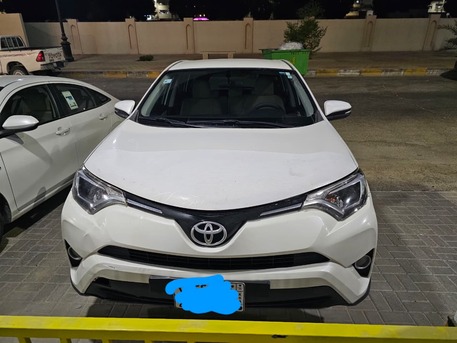 Al Khobar Al Shamalia, Vehicles, Cars & Trucks , SAR 54000,  Toyota RAV4,  2017,  Automatic,  327 KM,    Well Maintained